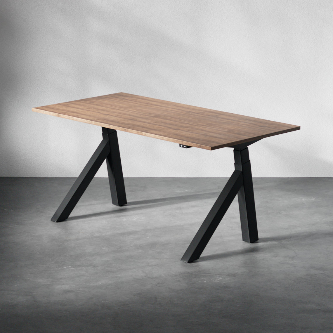 Höhenverstellbarer Schreibtisch Brizley AdjusTable Design