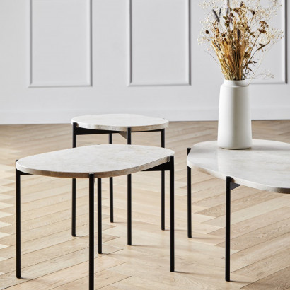 Soffbord La Terra – Natursten, svarta ben