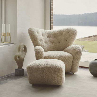 Sessel + Hocker The Tired Man