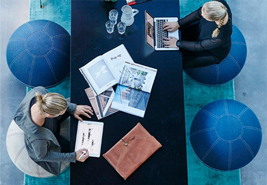 Im stehen arbeiten - variieren Sie während dem Arbeitstag