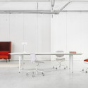 Vergadertafel Attach