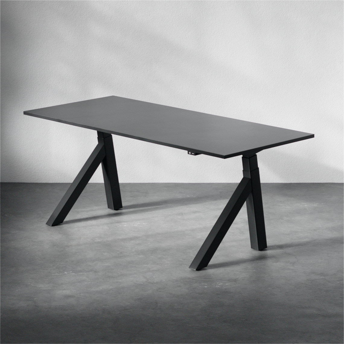 Höhenverstellbarer Schreibtisch Brizley AdjusTable Design