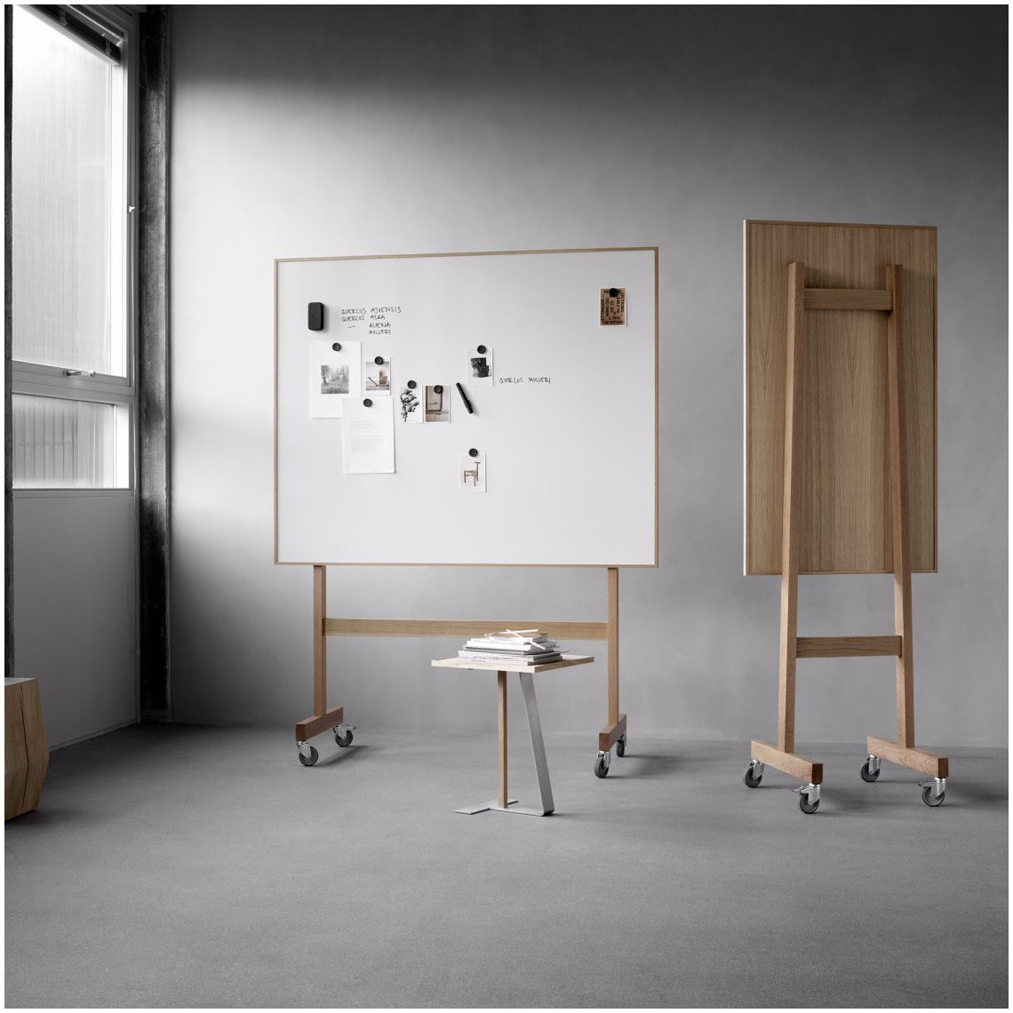 Wood Mobil Whiteboard