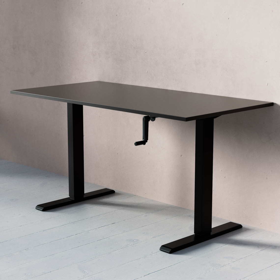 ACT Hæve- sænkebord med håndsving, Størrelse 140x70 cm, Bordplade Sort, Stativ Sort