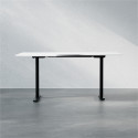Fast buet skrivebord