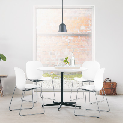 RBM Allround, rundt bord med laminatplade 73 cm højde
