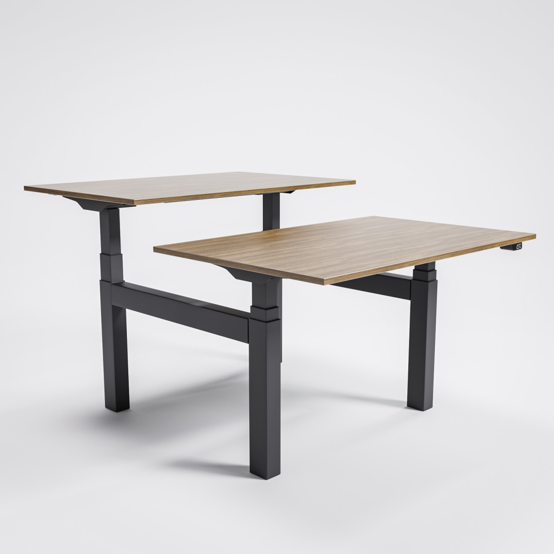 Hæve Sænke dubbelskrivebord AdjusTable Bench PRO6, Størrelse 140x80 cm, Bordplade Valnød, Stativ Sort