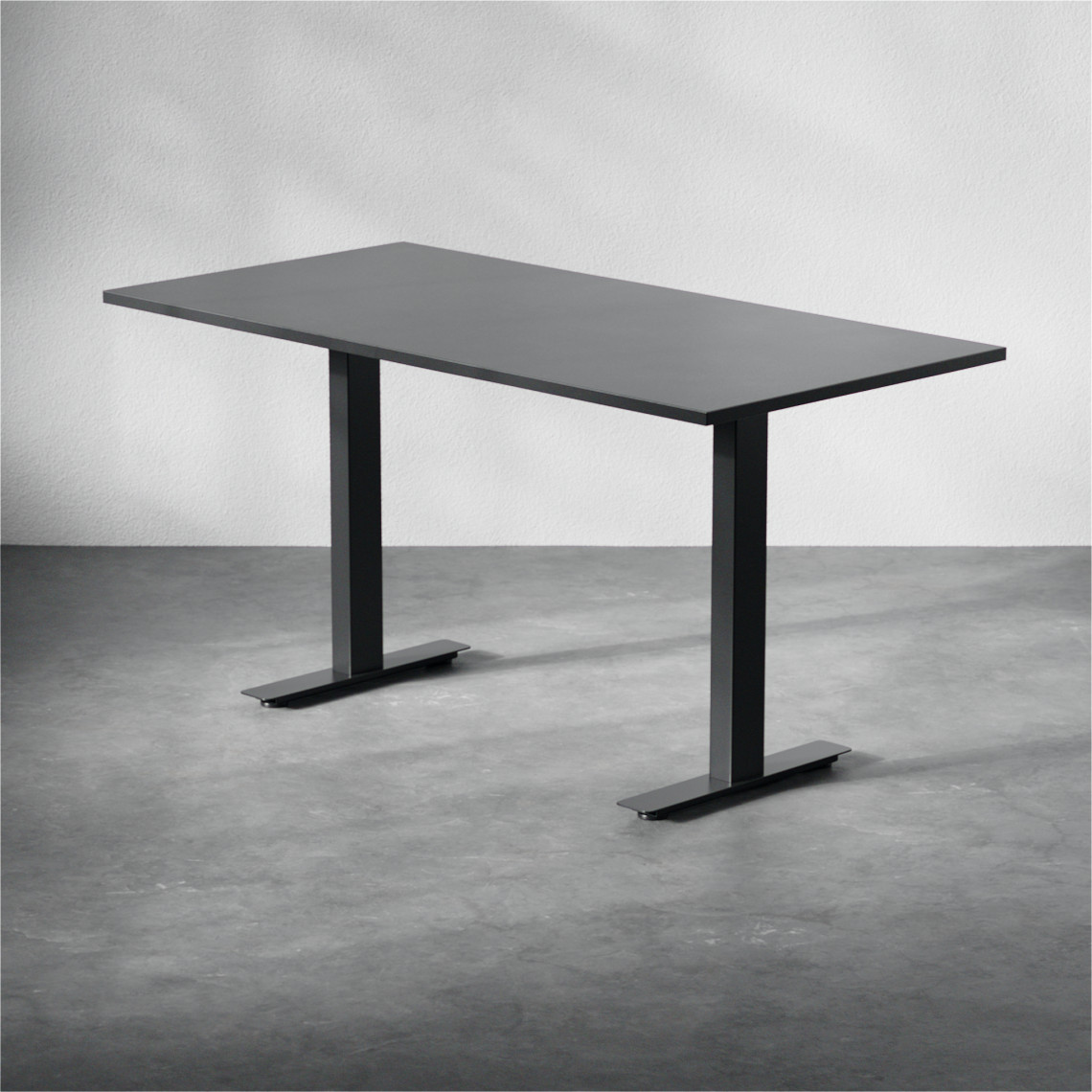 Kiinteä työpöytä