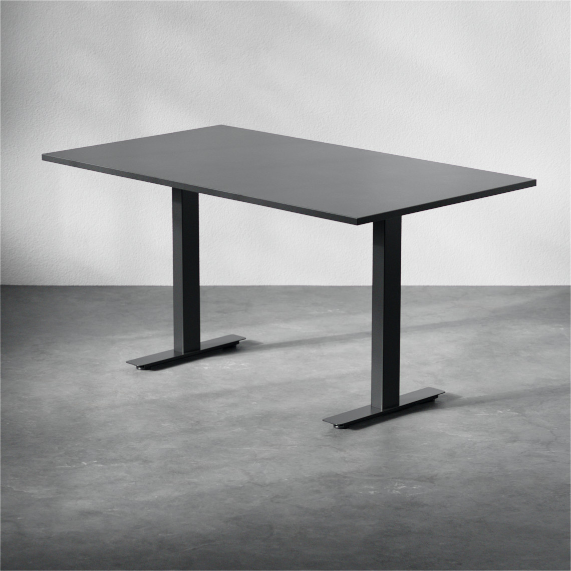 Kiinteä työpöytä