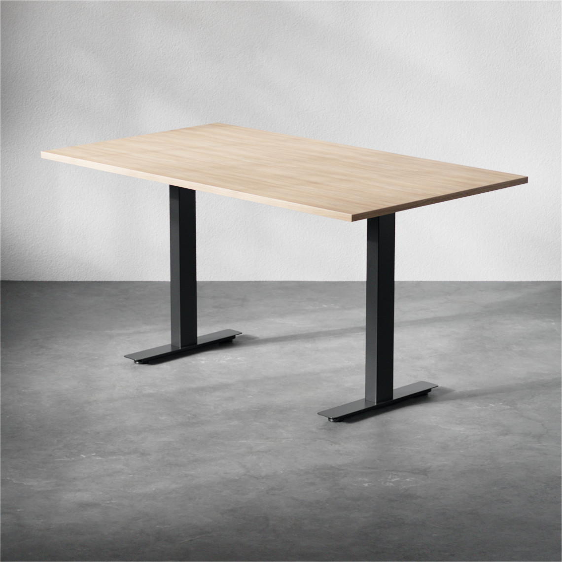 Kiinteä työpöytä