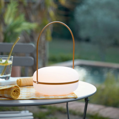 Lampe de table de jardin E.A - Portable