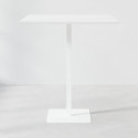 Table haute carrée